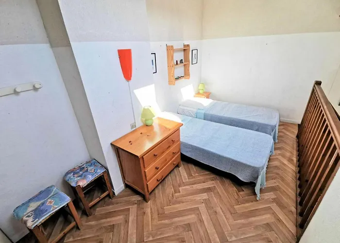 Grande Bleue - T2 Mezzanine 4 Couchages Port Mae-5004 Villa *