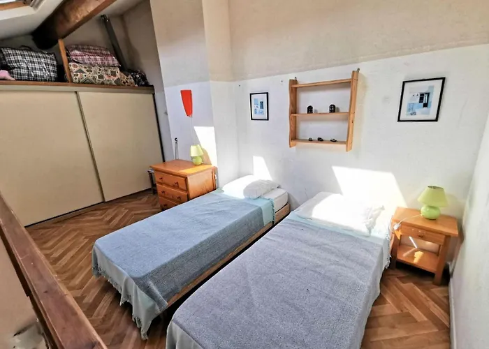 Grande Bleue - T2 Mezzanine 4 Couchages Port Mae-5004 Villa